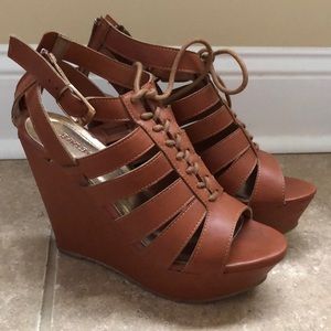 Bamboo Brown Women’s Wedge Heels Size: 6